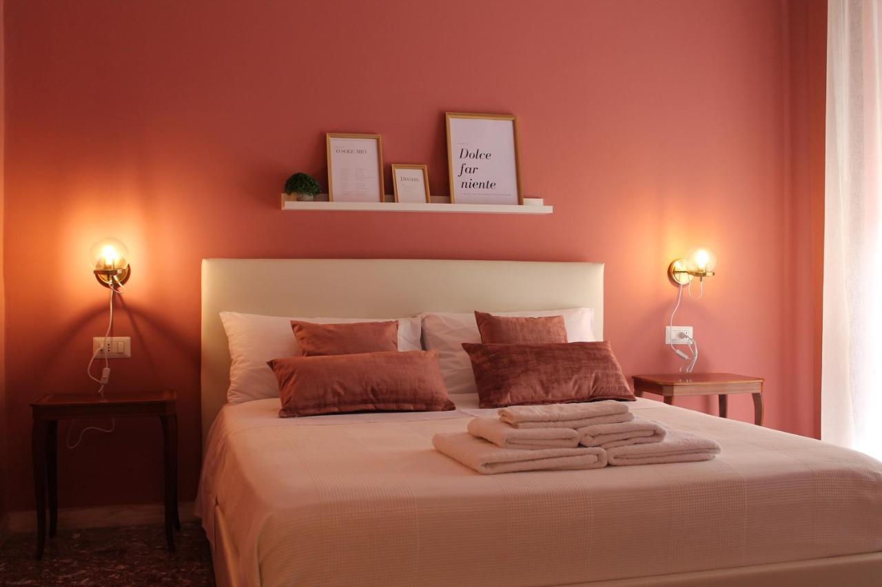 Casa Hari Bed and Breakfast Σαλέρνο Εξωτερικό φωτογραφία