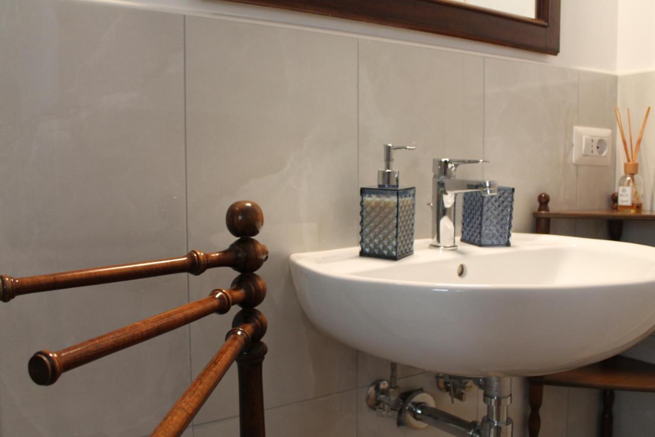 Casa Hari Bed and Breakfast Σαλέρνο Εξωτερικό φωτογραφία